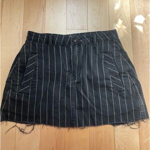 BDG Denim Skirt✨